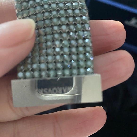 Swarovski watch green crystals and magnetic bracelets - Picture 3 of 8